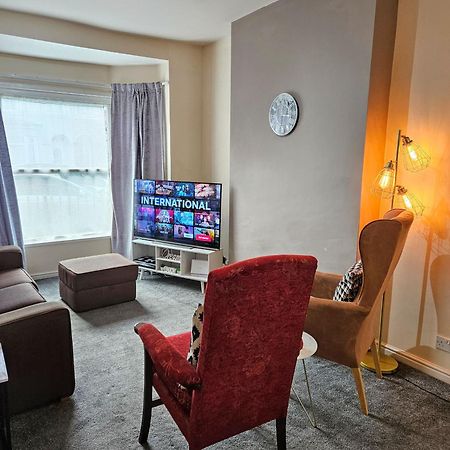 3 Bedroom-5 Beds Newland Ave King'S Palace Leisure-Contractor-Heart Of Hull Amenities Kingston upon Hull Esterno foto