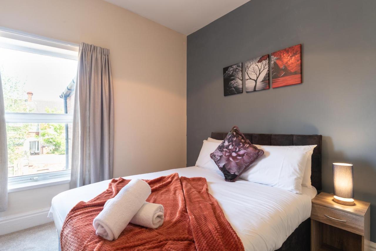 3 Bedroom-5 Beds Newland Ave King'S Palace Leisure-Contractor-Heart Of Hull Amenities Kingston upon Hull Esterno foto
