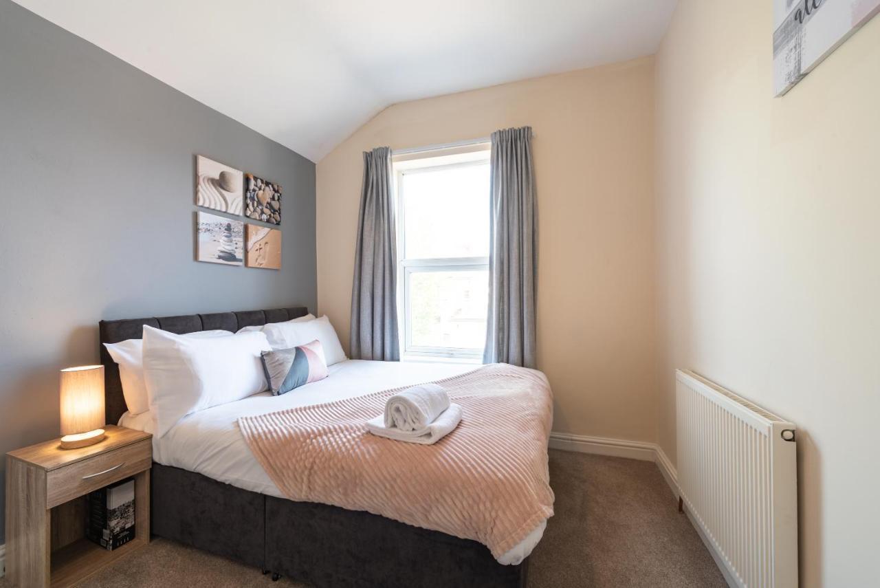 3 Bedroom-5 Beds Newland Ave King'S Palace Leisure-Contractor-Heart Of Hull Amenities Kingston upon Hull Esterno foto