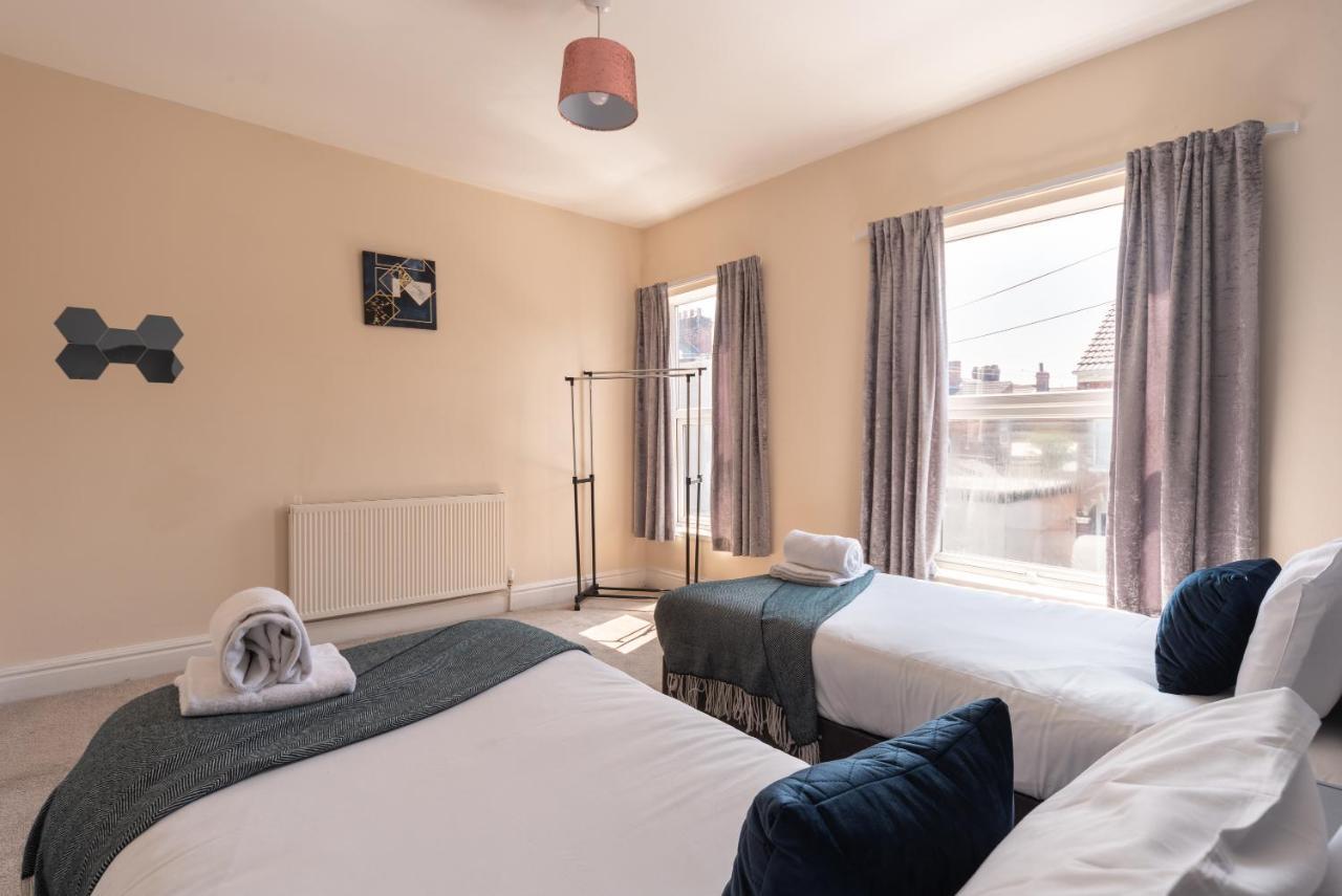 3 Bedroom-5 Beds Newland Ave King'S Palace Leisure-Contractor-Heart Of Hull Amenities Kingston upon Hull Esterno foto