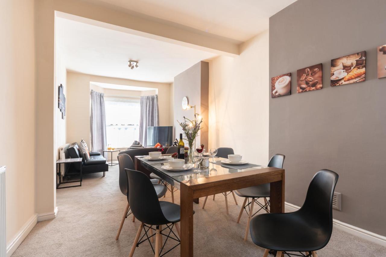 3 Bedroom-5 Beds Newland Ave King'S Palace Leisure-Contractor-Heart Of Hull Amenities Kingston upon Hull Esterno foto
