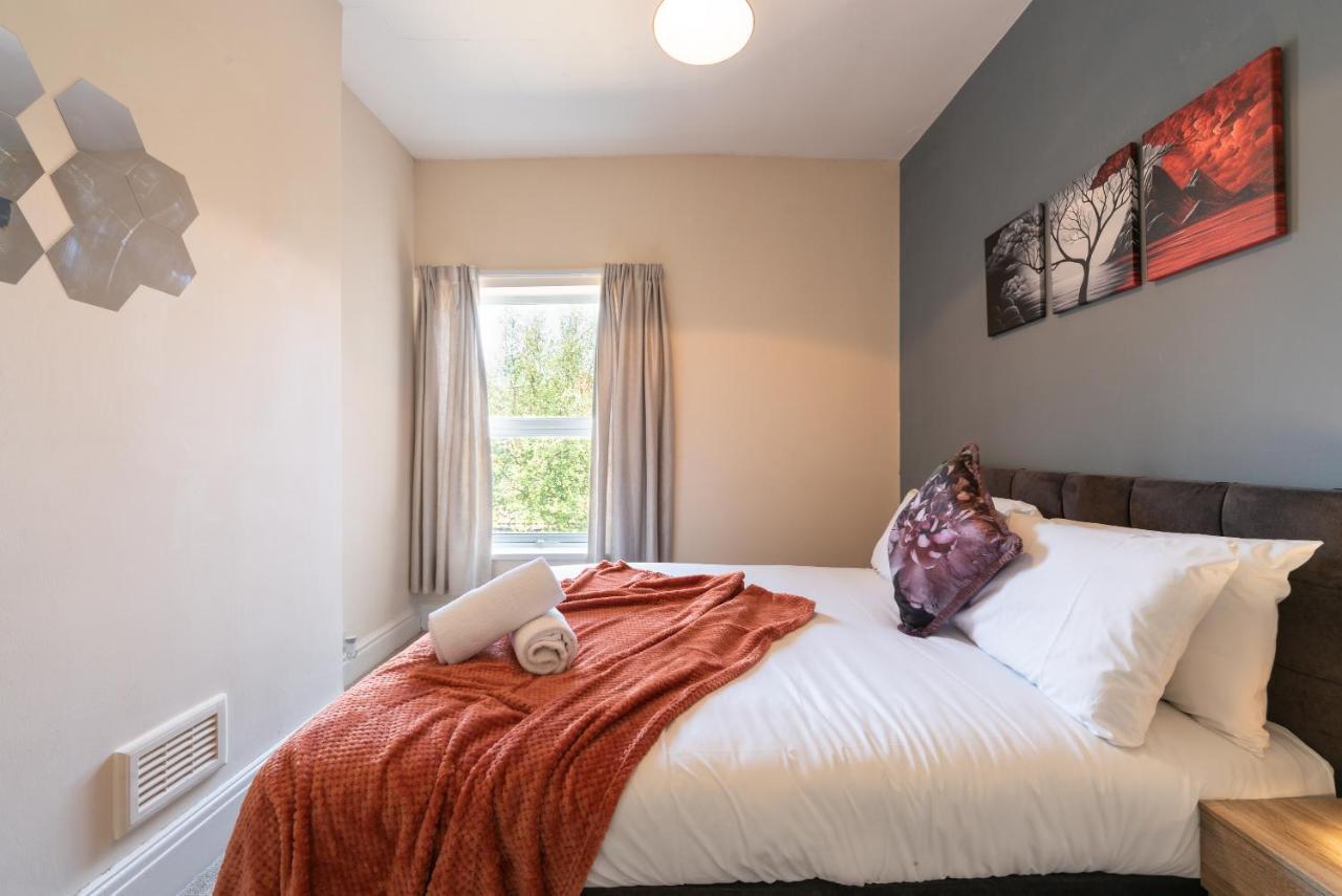 3 Bedroom-5 Beds Newland Ave King'S Palace Leisure-Contractor-Heart Of Hull Amenities Kingston upon Hull Esterno foto